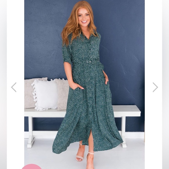 LeVonn Dress from Neesee’s Dresses - Picture 1 of 3